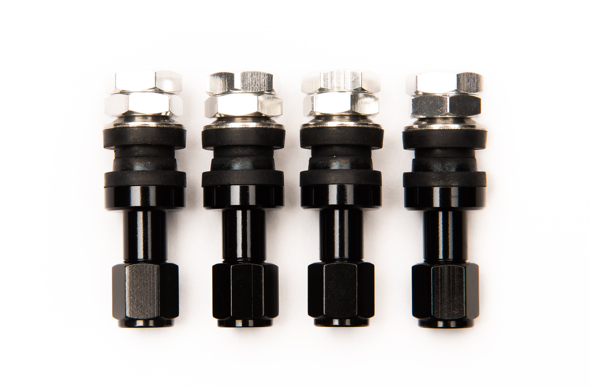 Fasten duraluminum valve stems used for aftermarket wheels. Set 4pcs Blk. Japanese inner valve core.